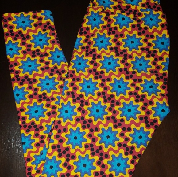 LuLaRoe Pants - Brand new lularoe one size leggings